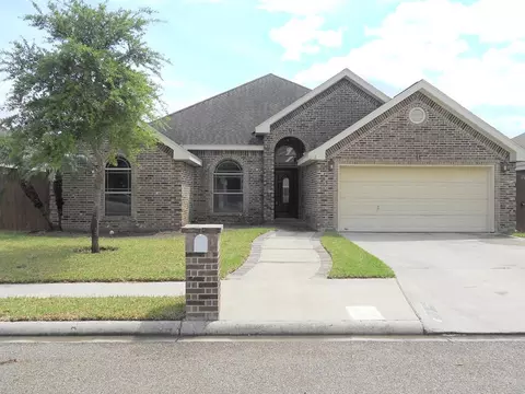 512 E Cheyenne Ave, Pharr, TX 78577 photo 1