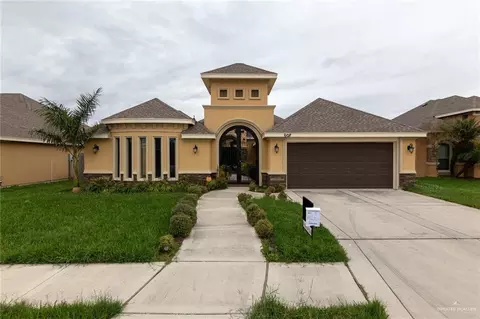 608 E Canela Ave, Pharr, TX 78577 photo 1