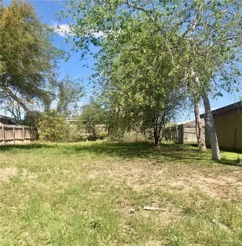 809 E Olympia Ave, Mcallen, TX 78503 photo 1
