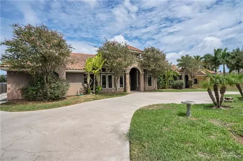 2703 E Mile 3 Rd, Palmhurst, TX 78573 photo 1