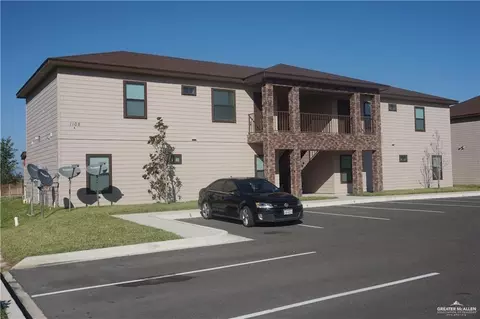 1112 W Eisenhower St, Pharr, TX 78577 photo 1