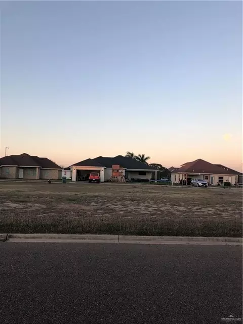705 Gable Dr, Pharr, TX 78577 photo 1