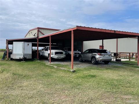 561 Lion Lake Dr N, Progreso Lakes, TX 78596 photo 3