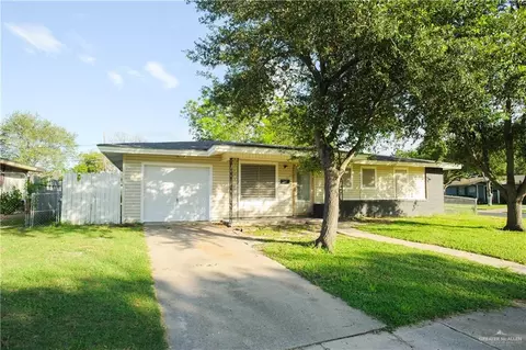 4626 Anthony St, Corpus Christi, TX 78415