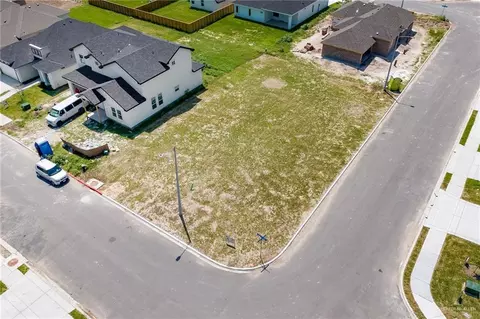 3903 S Rodman Ln, Edinburg, TX 78542