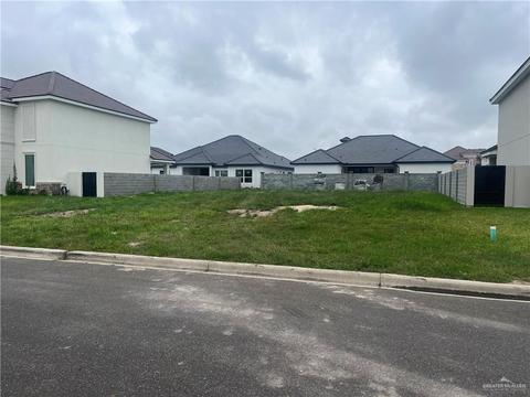 2716 Essex St, Edinburg, TX 78539