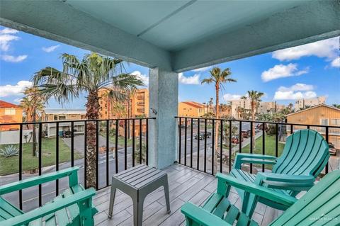 132 E Gardenia St #5, South Padre Island, TX 78597
