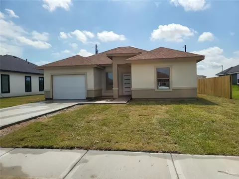 830 Dove St, Alamo, TX 78516