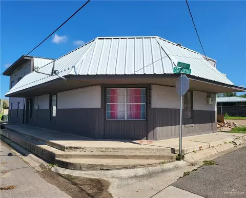 921 Laredo St, Mission, TX 78572