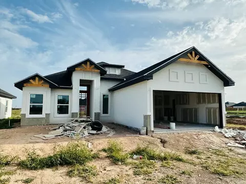 3304 E Kidd Ave, Edinburg, TX 78542