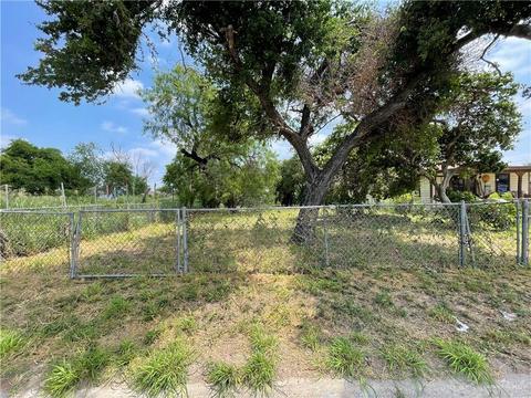 2210 Cedar Ave, Mcallen, TX 78501