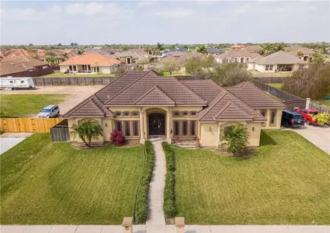 1007 Kestrel Dr, Edinburg, TX 78542
