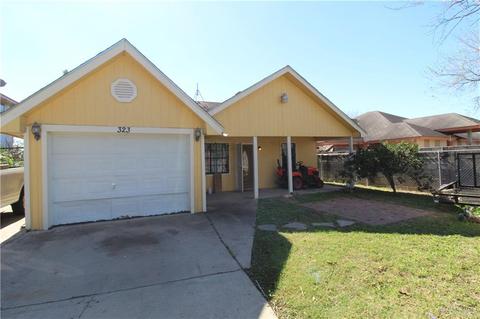 323 Becerra St, Progreso, TX 78579