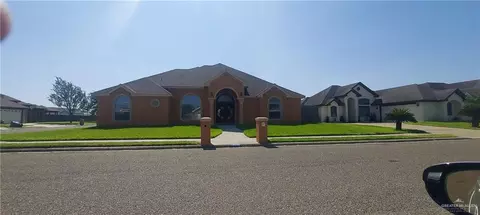 2222 Grapefruit Dr, Mission, TX 78572