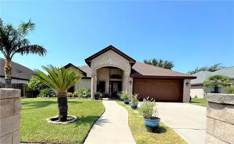 1909 W 42nd St, Mission, TX 78573