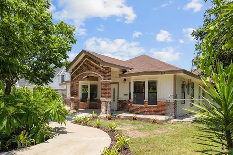 213 S Cynthia St, Mcallen, TX 78501