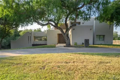 2727 Clifford Dr, Harlingen, TX 78550
