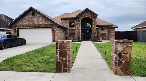 303 Jackie St, Alamo, TX 78516