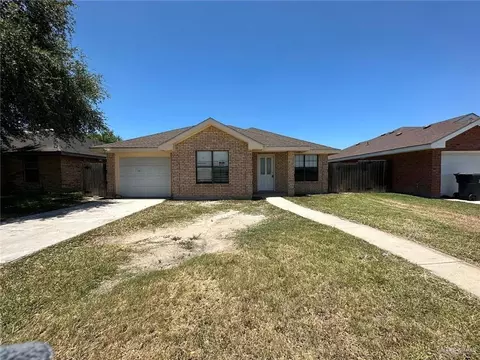 909 Annabelle St, Edcouch, TX 78538
