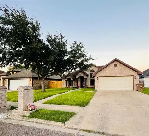 3636 Burr Dr, Edinburg, TX 78542