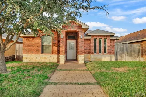 1515 Leann Rimes St, Edinburg, TX 78539