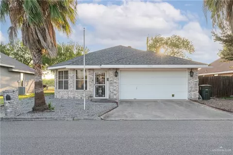2213 Lake View Dr, Mission, TX 78572