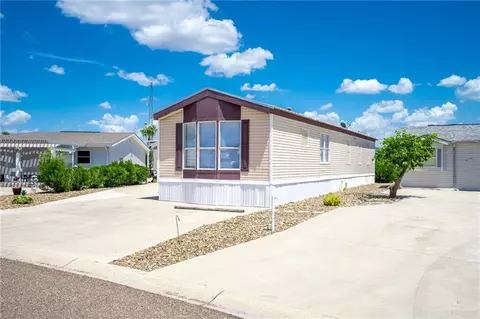 2302 W Bogey Dr, Mission, TX 78572