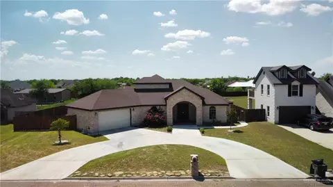 11629 Puesta Del Sol Dr, Weslaco, TX 78599