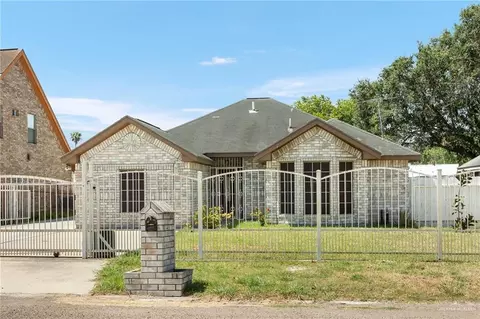 6903 Avenida Del Paseo St, Palmview, TX 78572