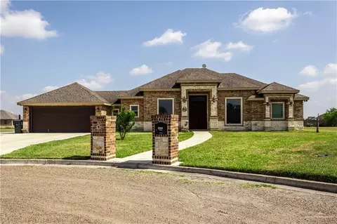 8716 Campana Ln N, Edcouch, TX 78538