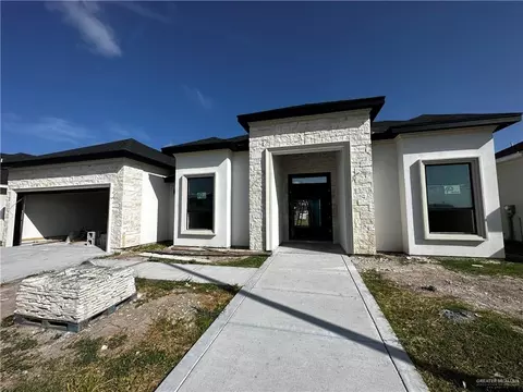 2005 Macquarie Dr, Edinburg, TX 78542