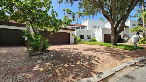 121 W Sunflower Ave, Mcallen, TX 78504