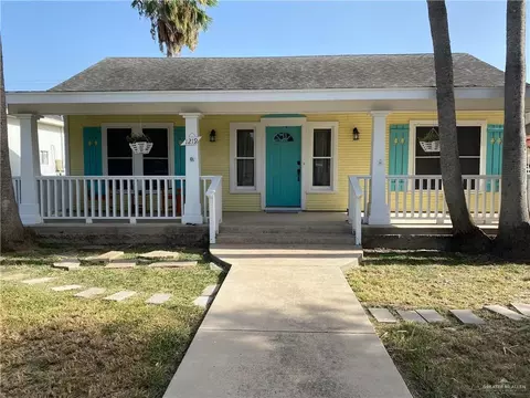 1219 W Maple Ave W, Mcallen, TX 78501
