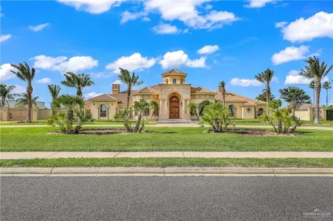 704 W Inspiration Dr, Pharr, TX 78577