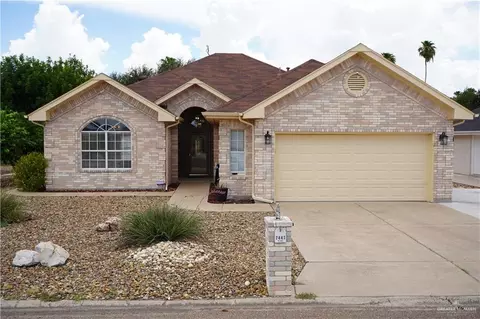 7447 Golf Dr, Mission, TX 78572