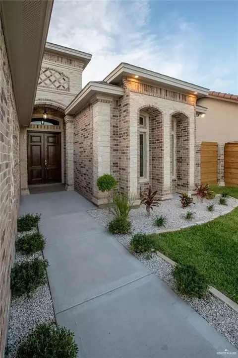 5704 Pelican Ave, Palmhurst, TX 78573