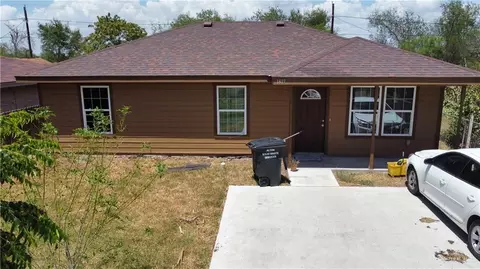 1819 Kantunil Ave, Alton, TX 78573