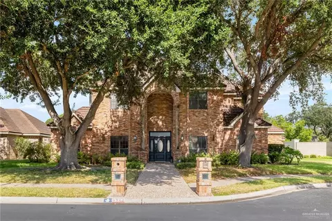 4913 N 2 12 St, Mcallen, TX 78504