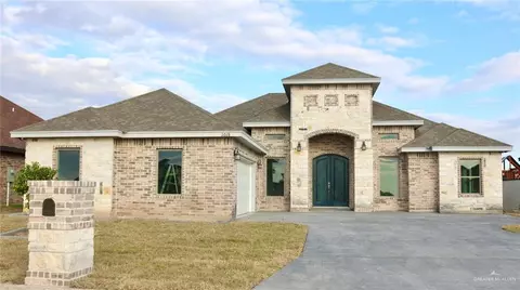 1018 Pinon Ln, Rio Grande City, TX 78582