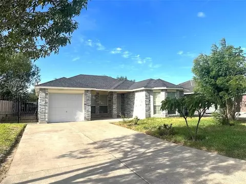 711 Huisache St, La Joya, TX 78560