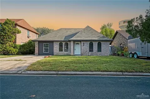 1807 Live Oak Rd, Edinburg, TX 78539