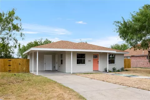 2122 Woodstone St, Edinburg, TX 78542