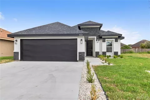 923 W Eisenhower Ave, Alton, TX 78573