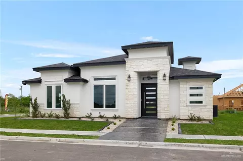 408 Edgewood Dr, Alton, TX 78573