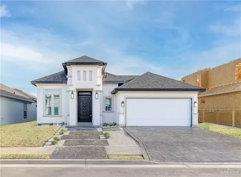 1202 E Danielle St, Pharr, TX 78577