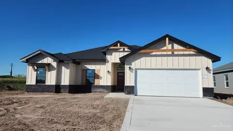 1614 Brooks Cir W, La Feria, TX 78559