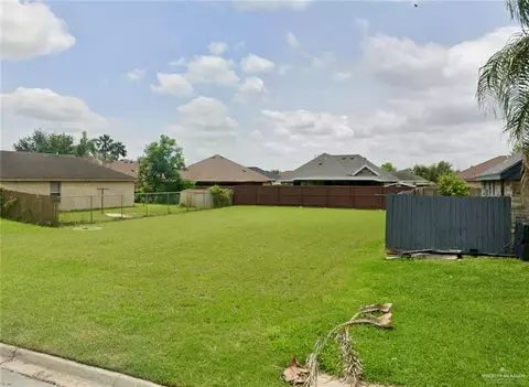 2904 Mora St, Hidalgo, TX 78557
