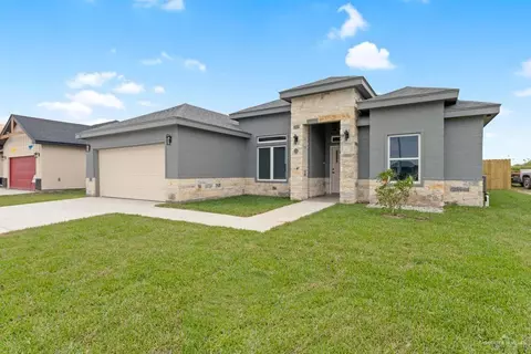 1610 Brooks Cir W, La Feria, TX 78559