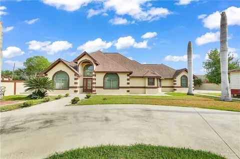 1069 E Alpha St, Roma, TX 78584
