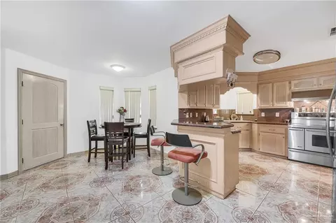 1069 E Alpha St, Roma, TX 78584 photo 6